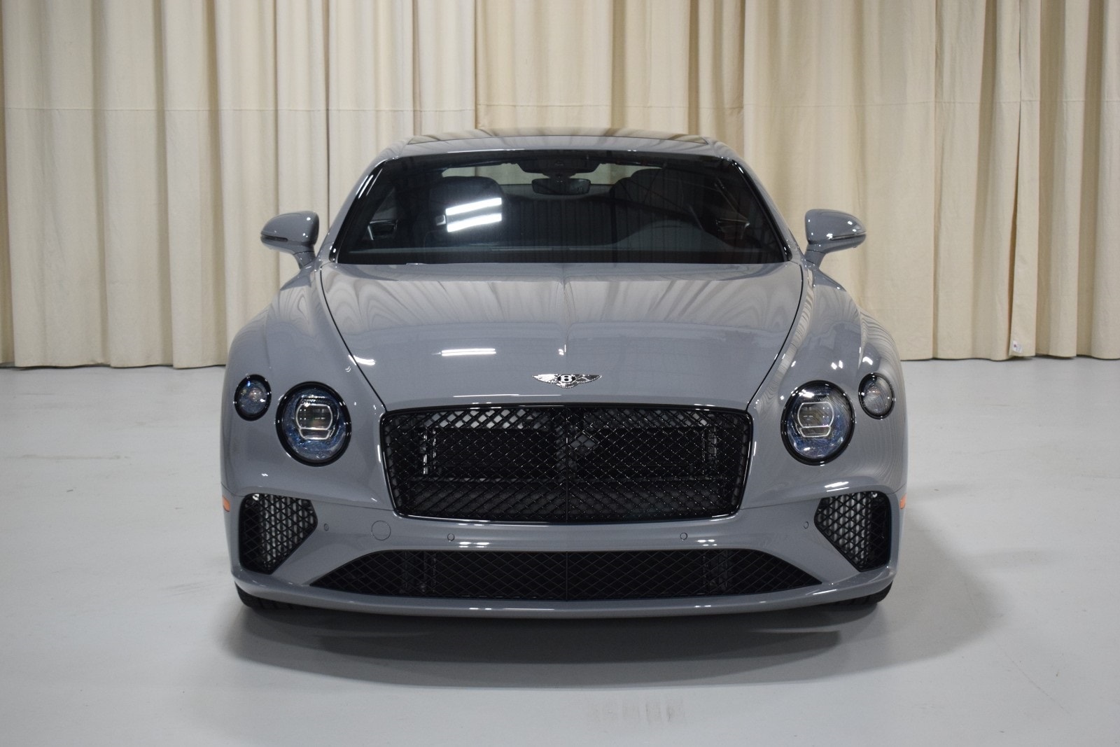 Thumbnail: 2024 Bentley Continental - 15