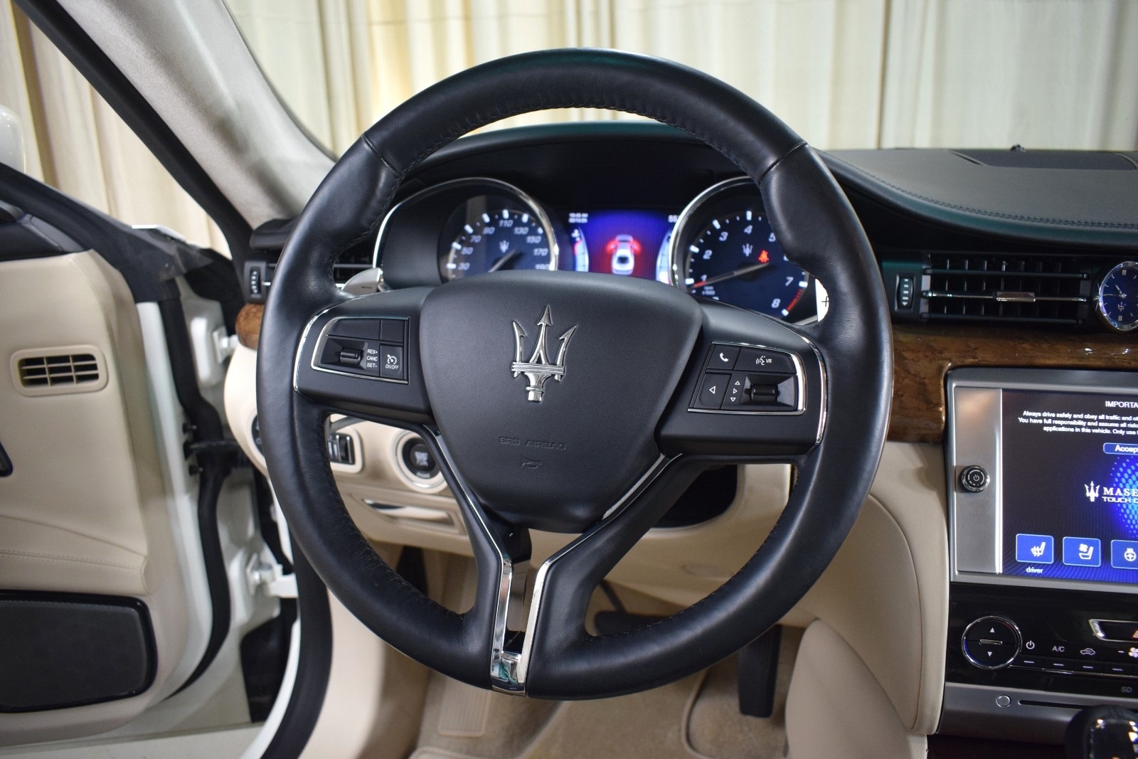 Thumbnail: 2014 Maserati Quattroporte - 26
