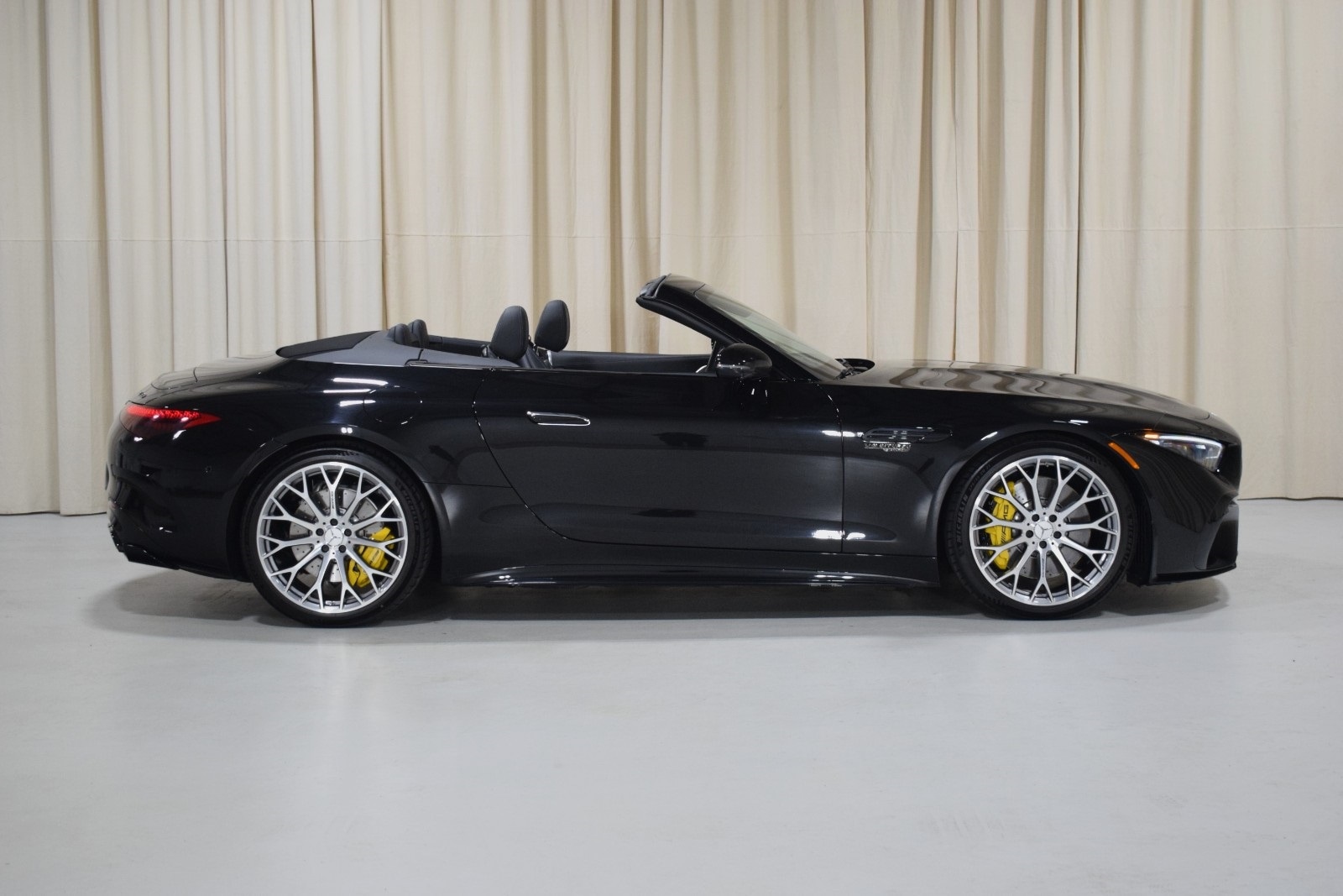 2022 Mercedes-Benz SL-Class AMG SL 63 17