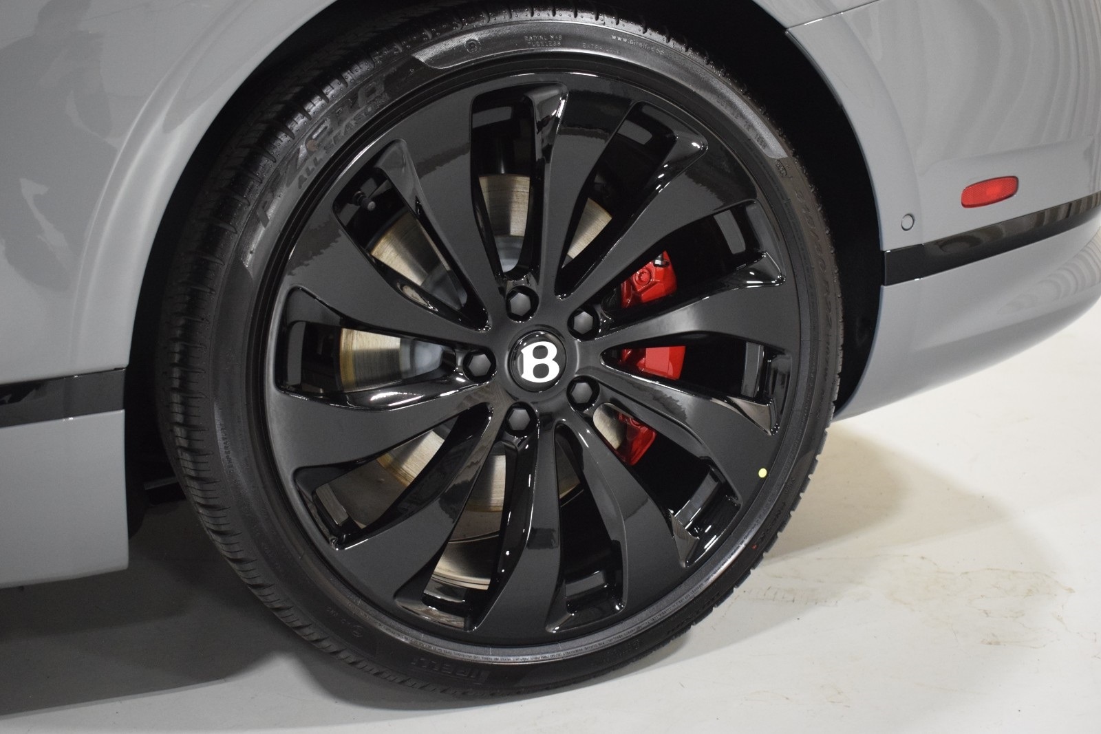Thumbnail: 2024 Bentley Continental - 10