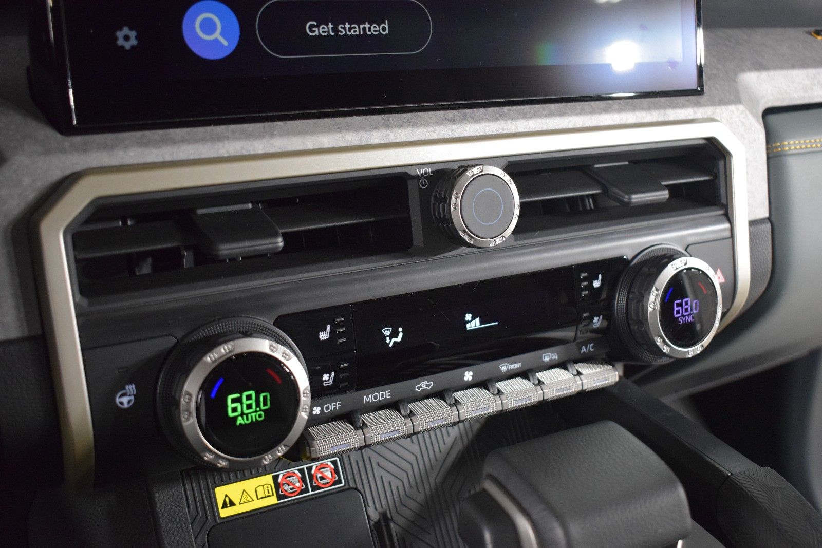 Thumbnail: 2024 Toyota Tacoma - 31