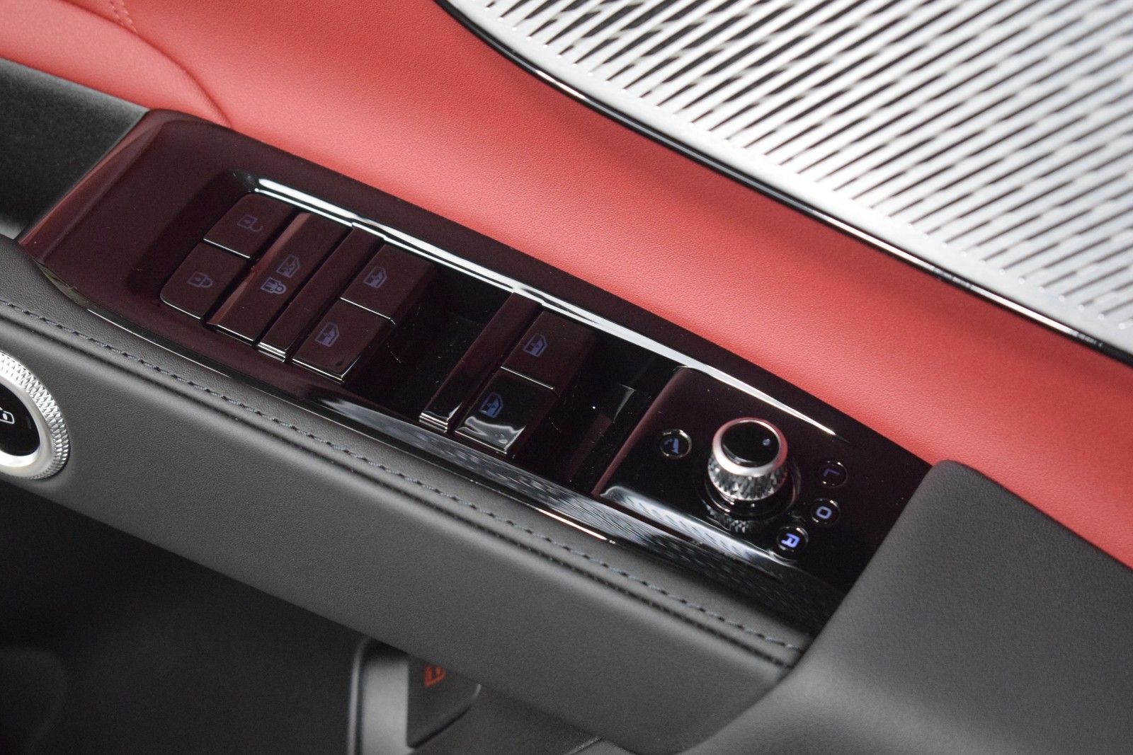 Thumbnail: 2025 Maserati Grecale - 41