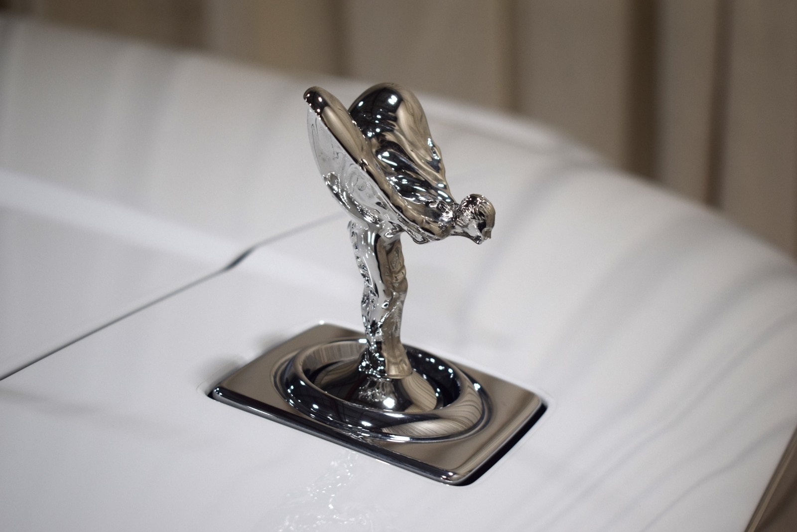 Thumbnail: 2023 Rolls-Royce Cullinan - 6
