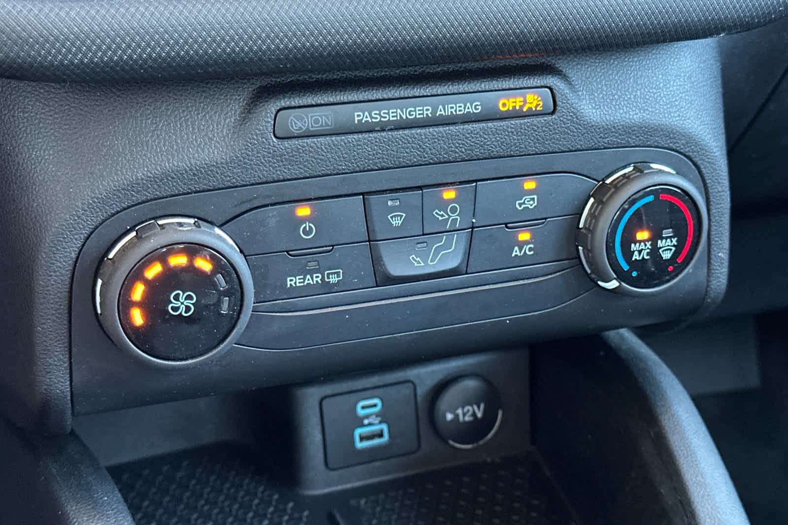 Thumbnail: 2021 Ford Bronco Sport - 20