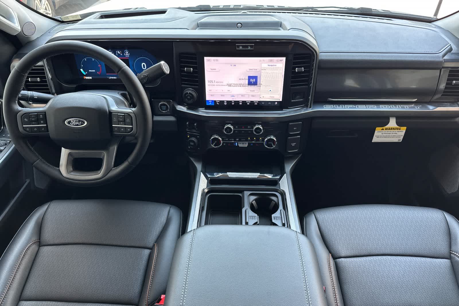 2025 Ford F-250 Lariat photo 3