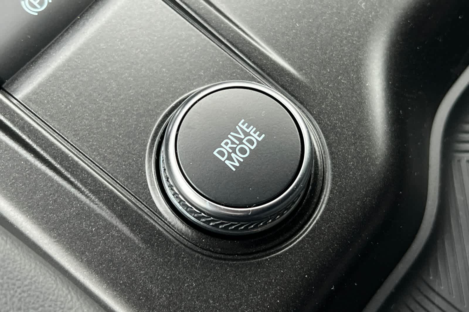 Thumbnail: 2026 Ford Explorer - 31