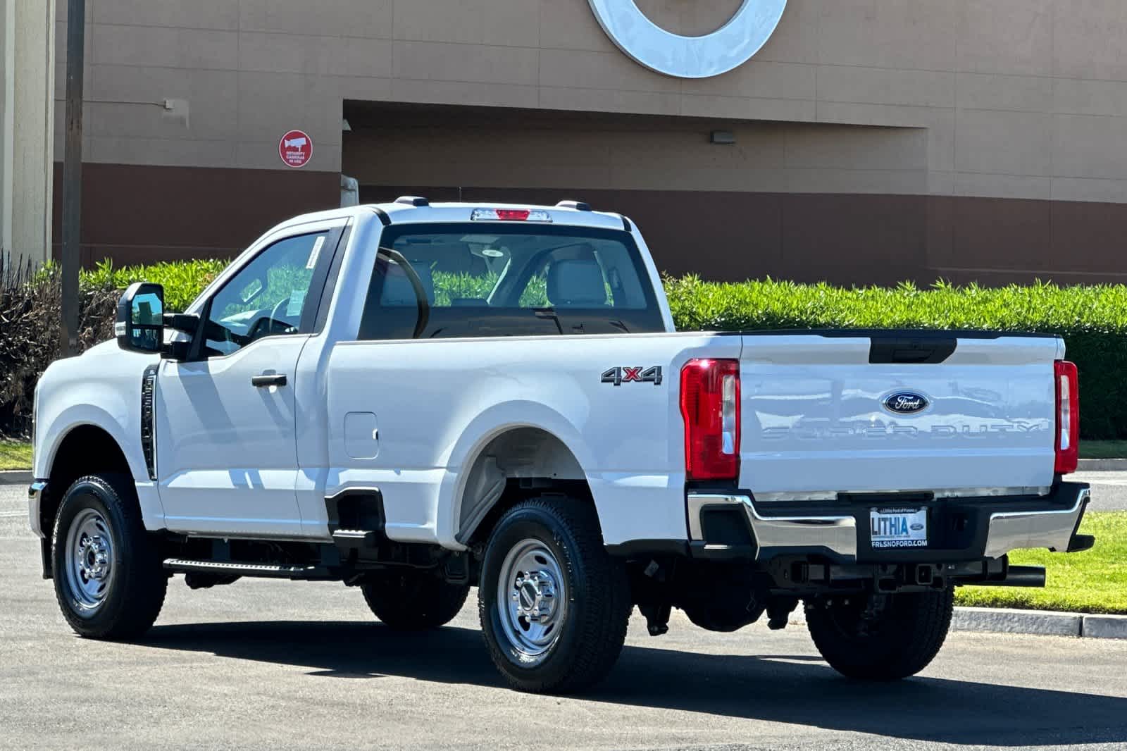 Thumbnail: 2024 Ford Econoline - 4