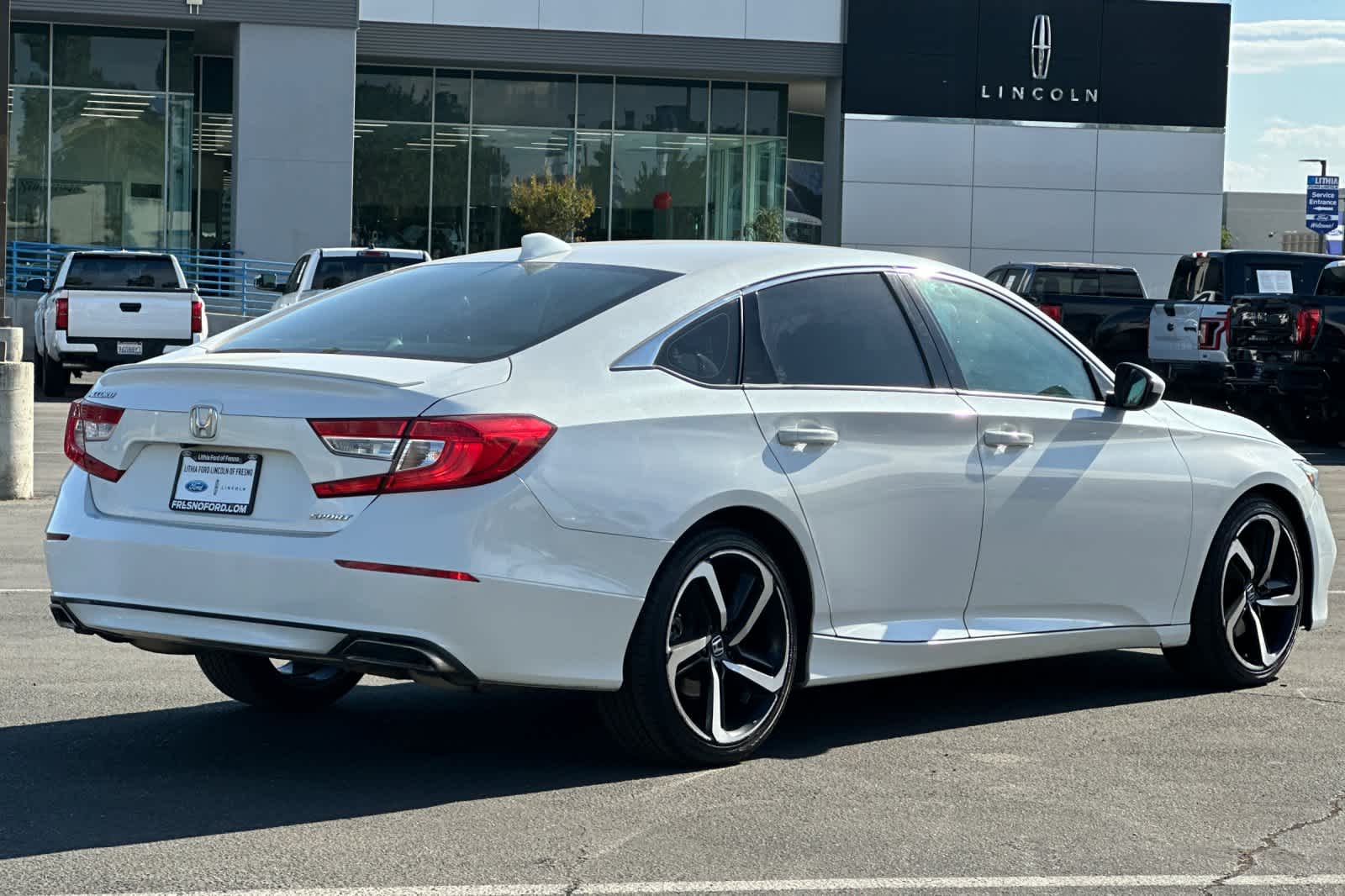 2019 Honda Accord Sport 1.5T photo 2