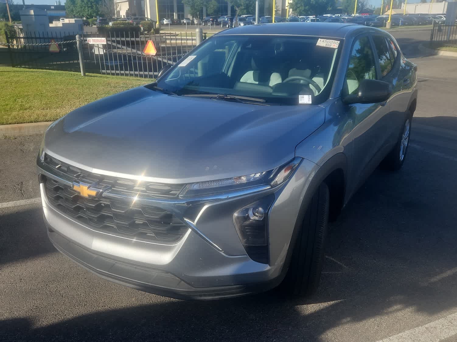 2025 Chevrolet Trax LS's photo