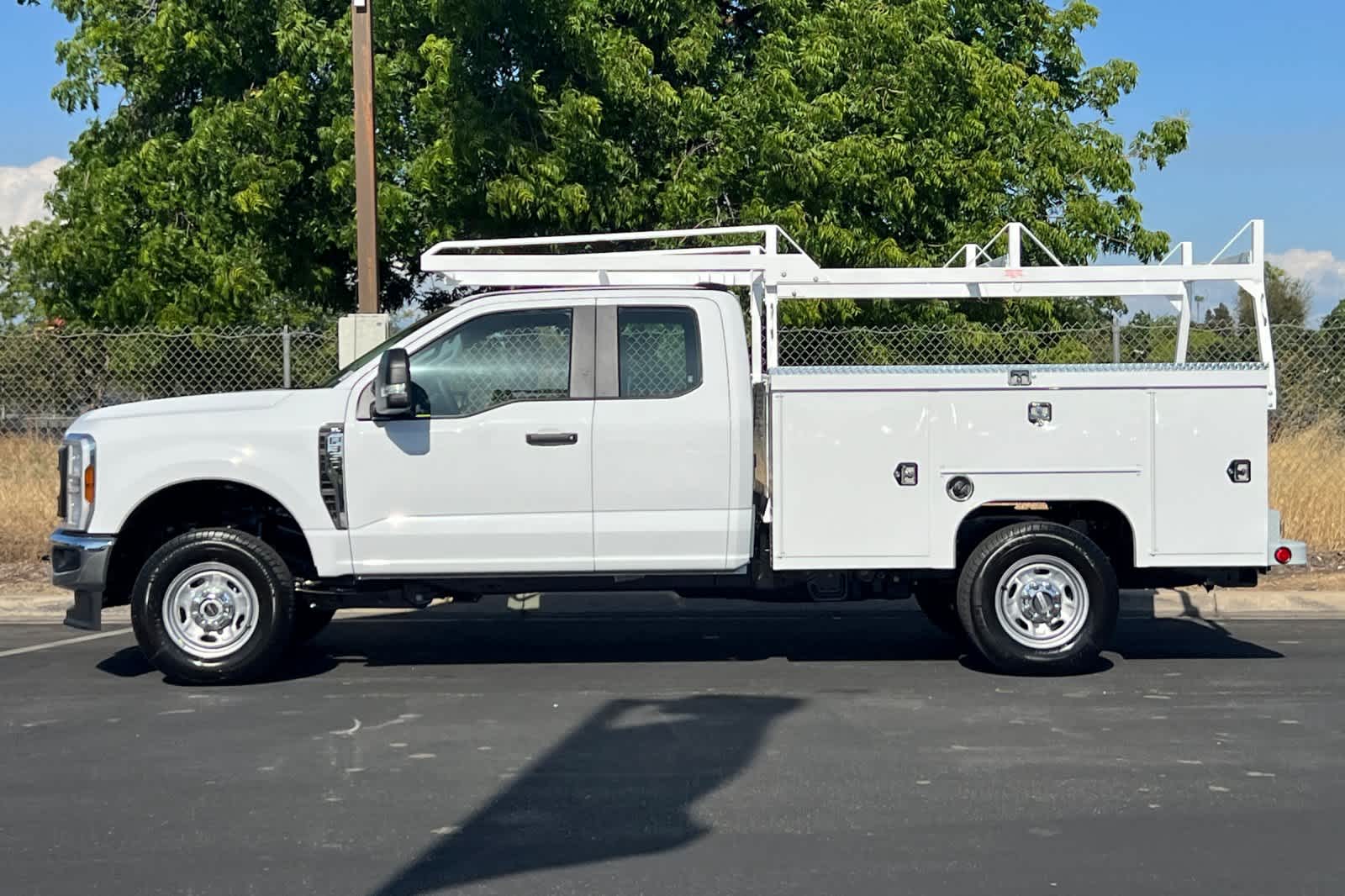 Thumbnail: 2026 Ford Econoline - 5