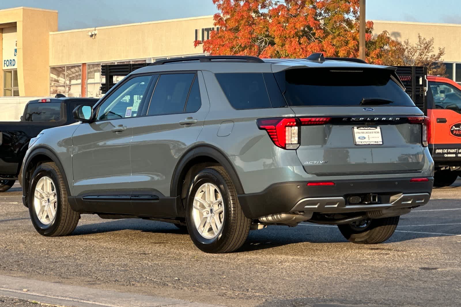 Thumbnail: 2026 Ford Explorer - 6