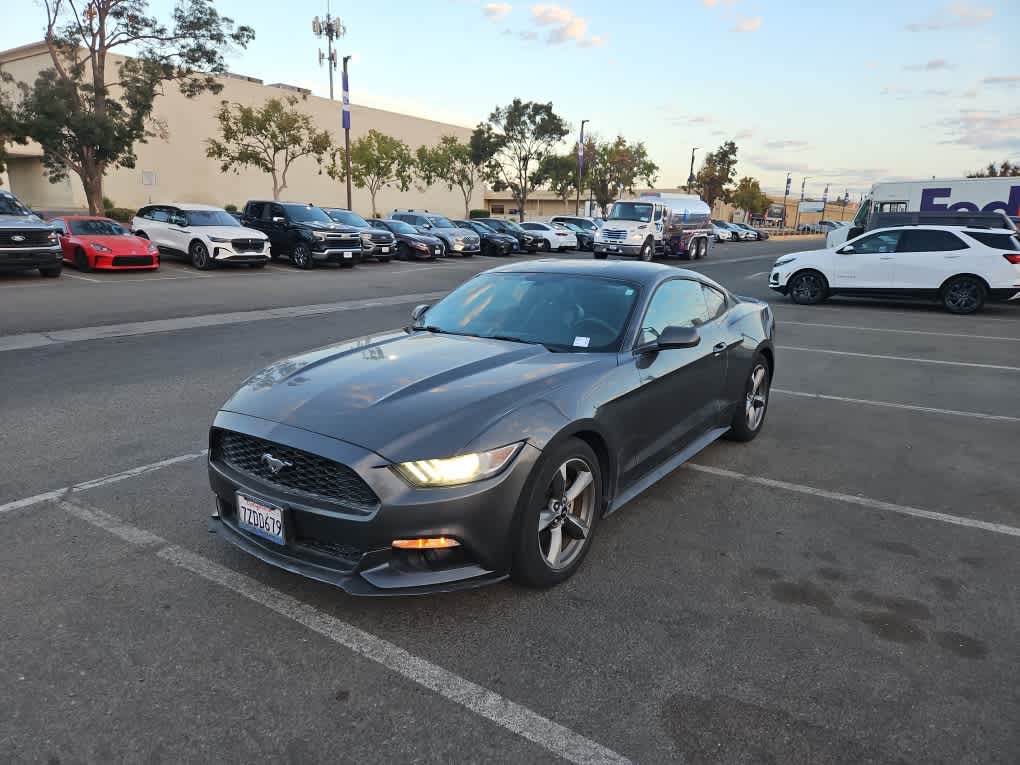 2017 Ford Mustang Coupe 