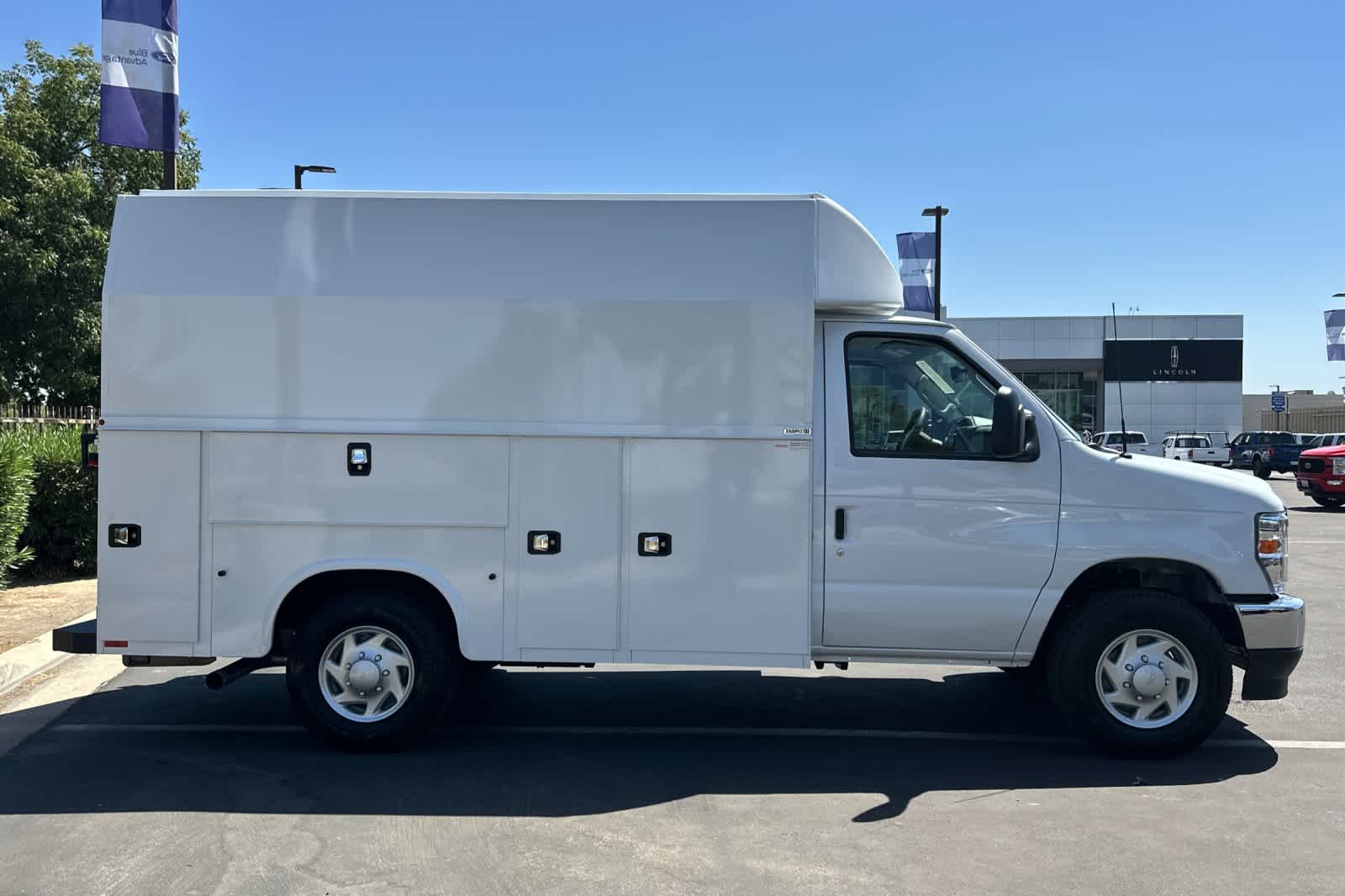 Thumbnail: 2026 Ford Econoline - 6