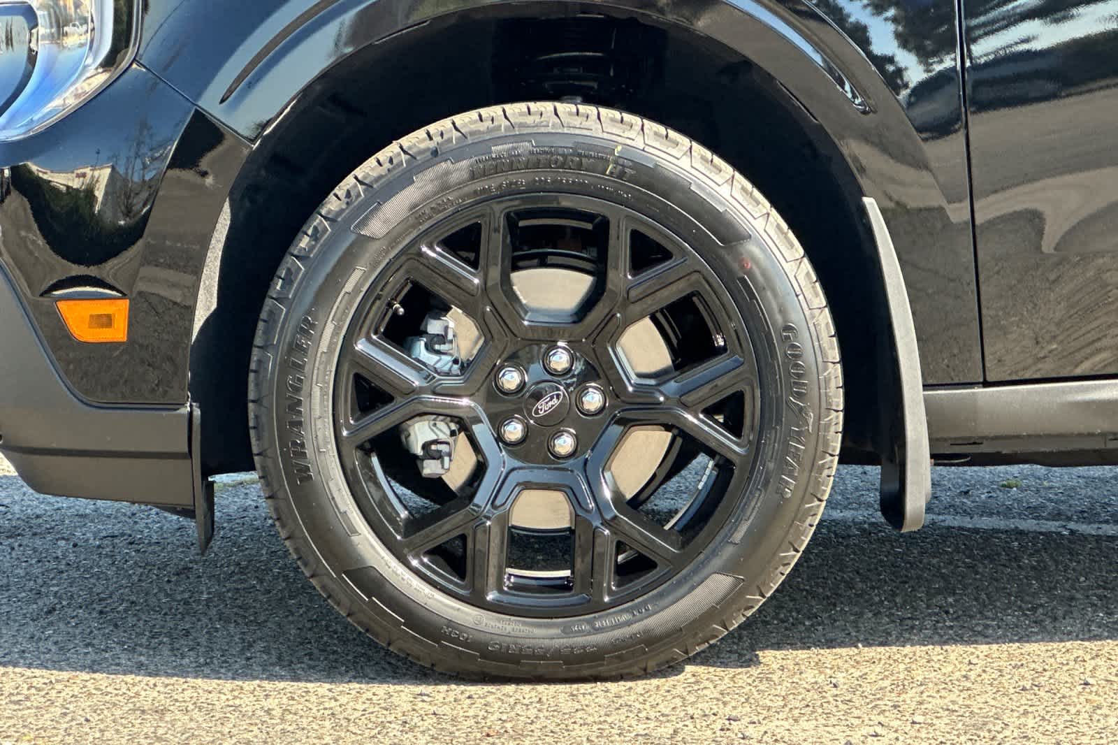 Thumbnail: 2026 Ford Maverick - 27