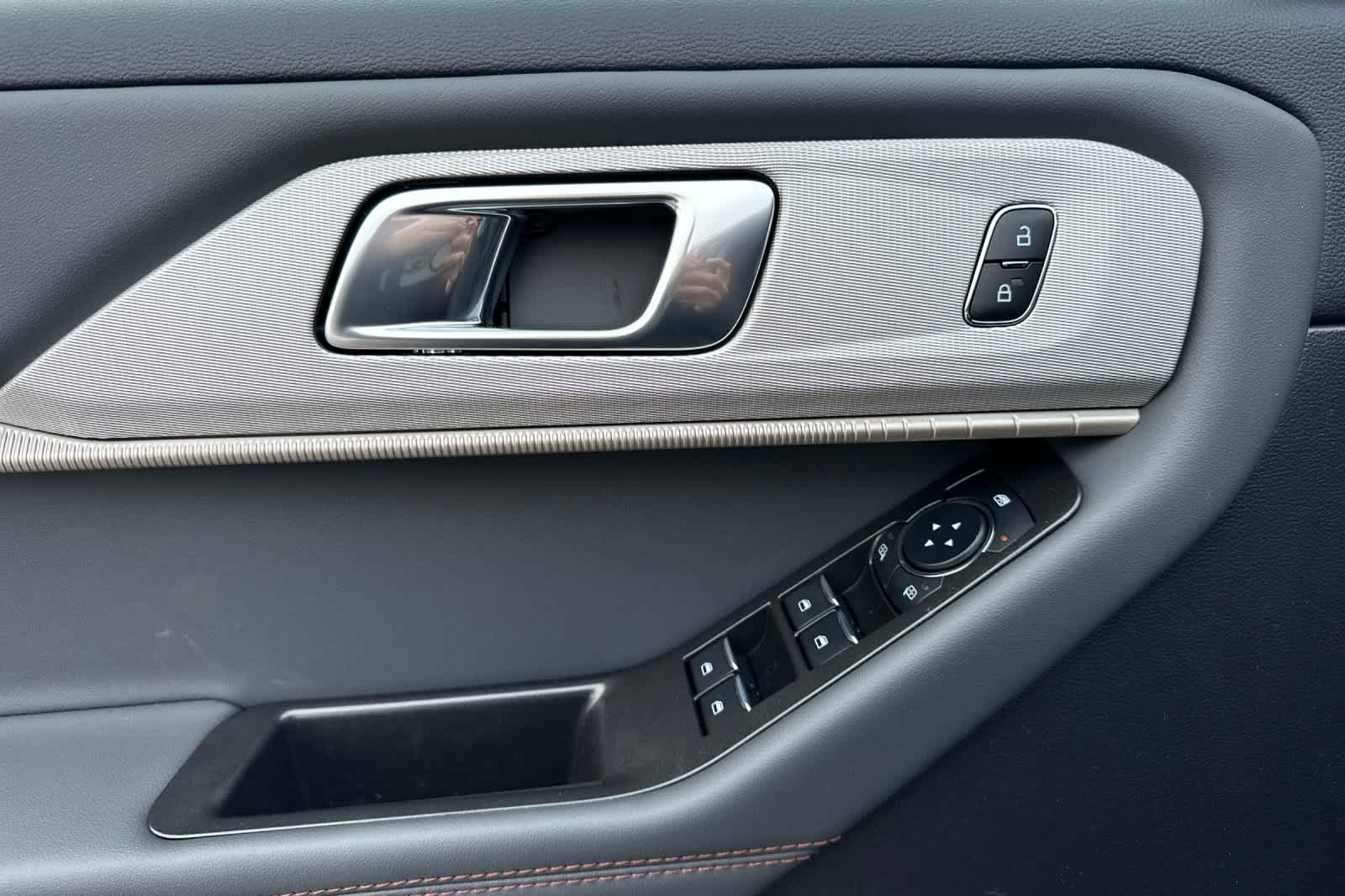 Thumbnail: 2026 Ford Explorer - 13