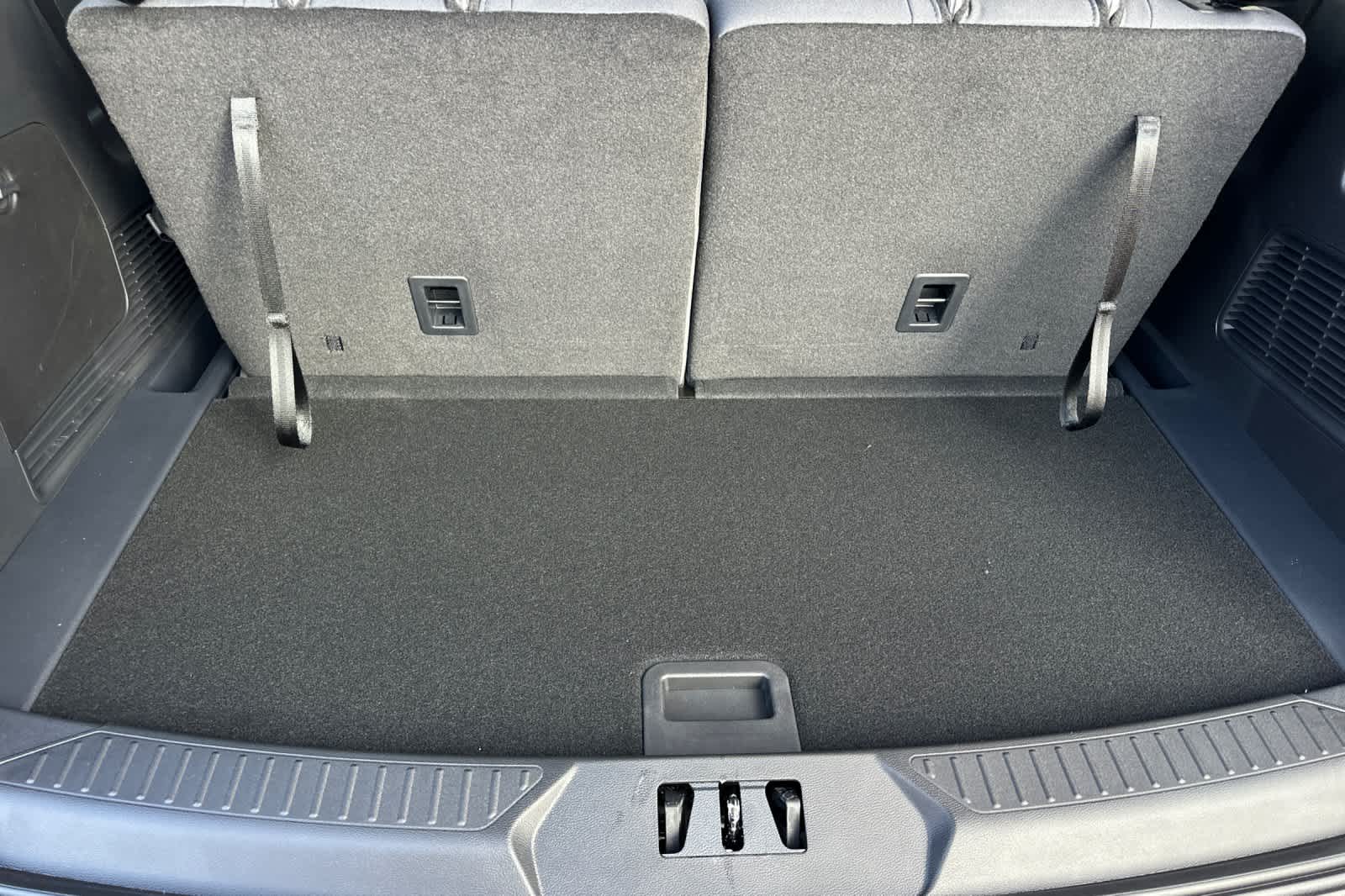 Thumbnail: 2026 Ford Explorer - 17