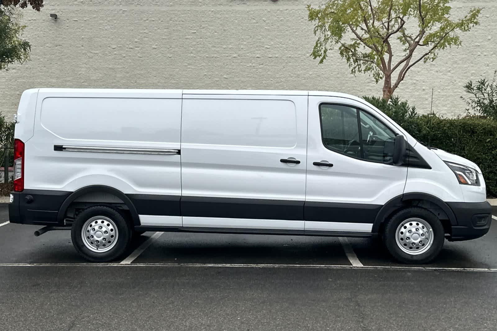 Thumbnail: 2025 Ford Transit Series - 8