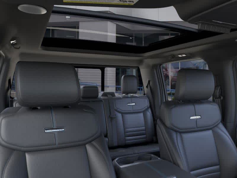 Thumbnail: 2025 Ford Econoline - 23