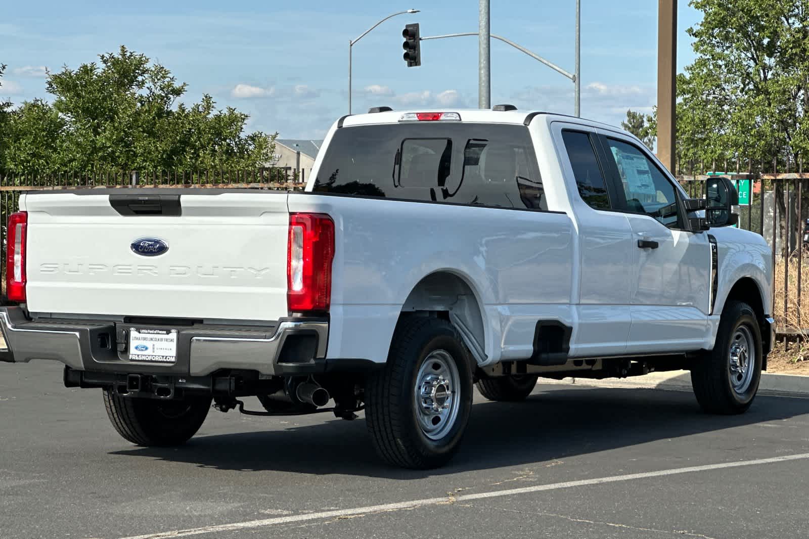 2025 Ford F-250 XL photo 2