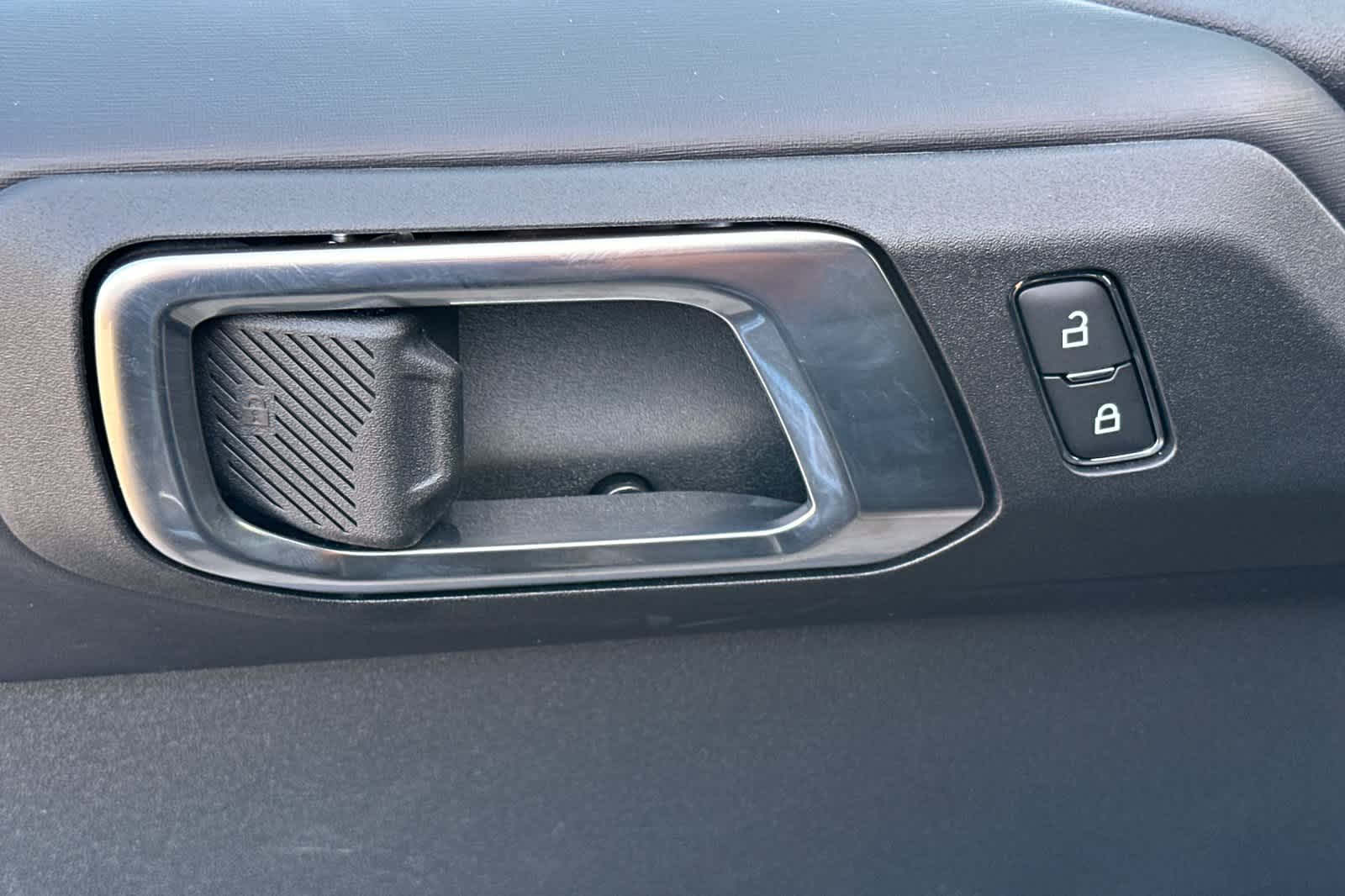 Thumbnail: 2025 Ford Bronco - 14