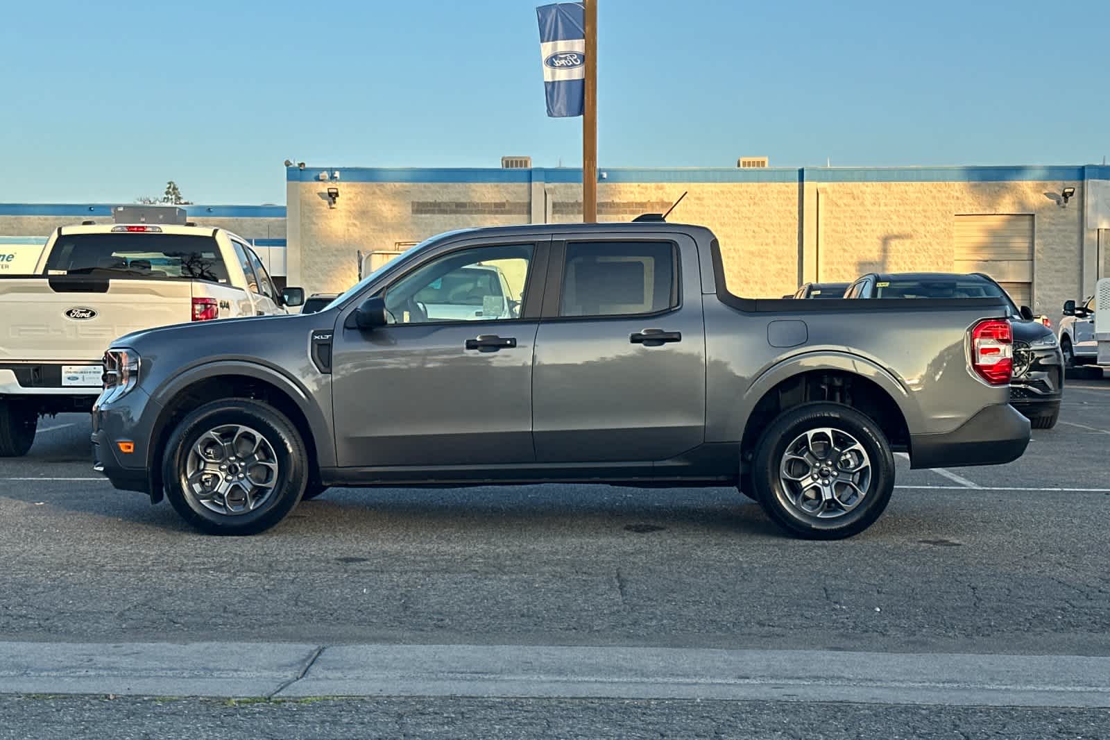 Thumbnail: 2025 Ford Maverick - 5