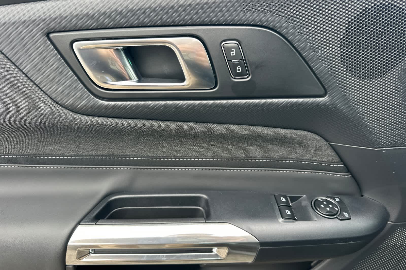 Thumbnail: 2025 Ford Mustang - 13