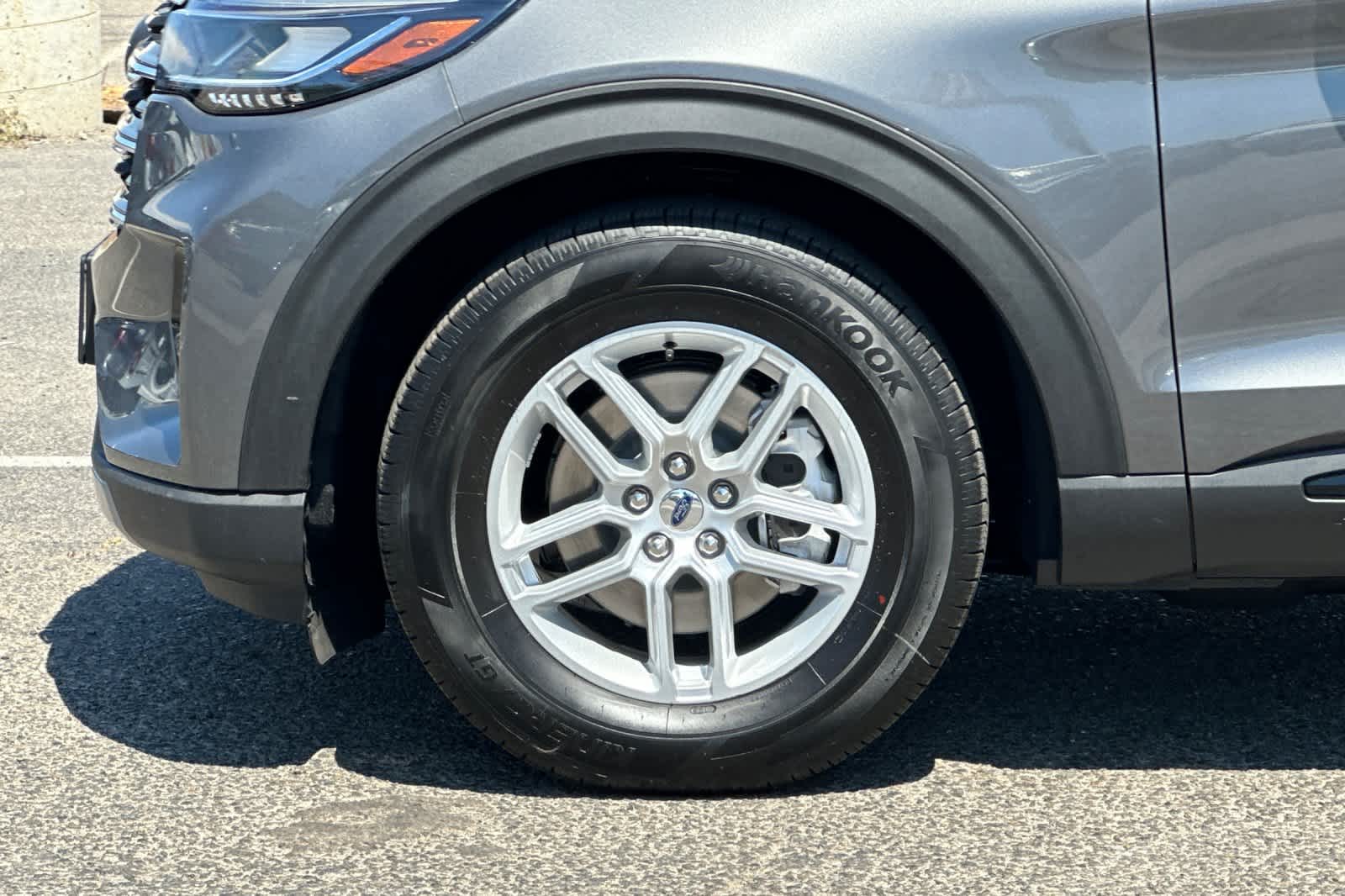 Thumbnail: 2026 Ford Explorer - 28