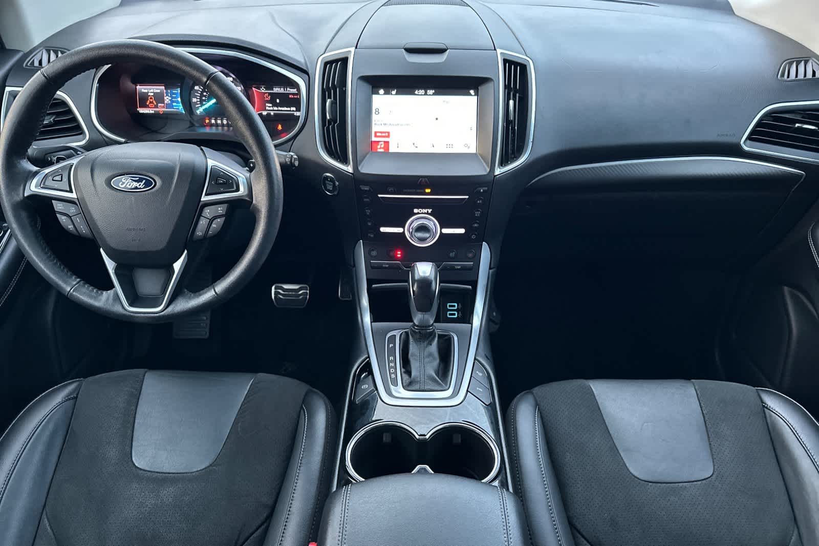 2018 Ford Edge Sport photo 3