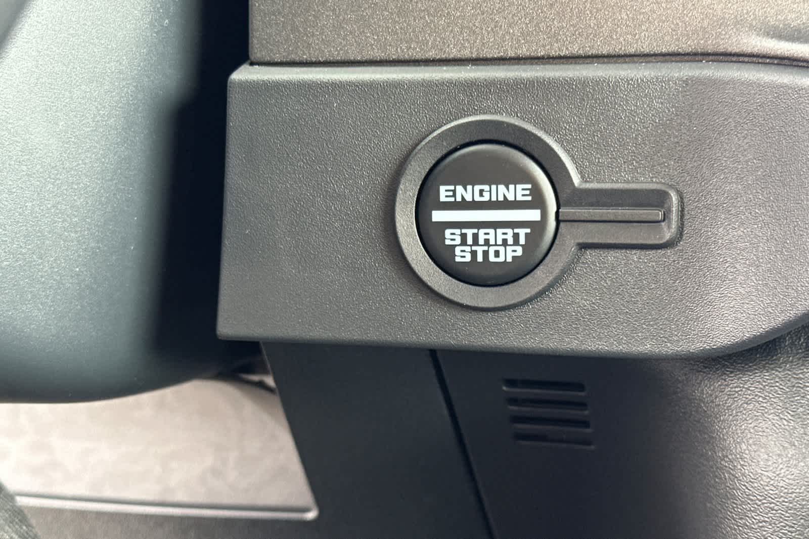 Thumbnail: 2025 Ford Bronco - 24