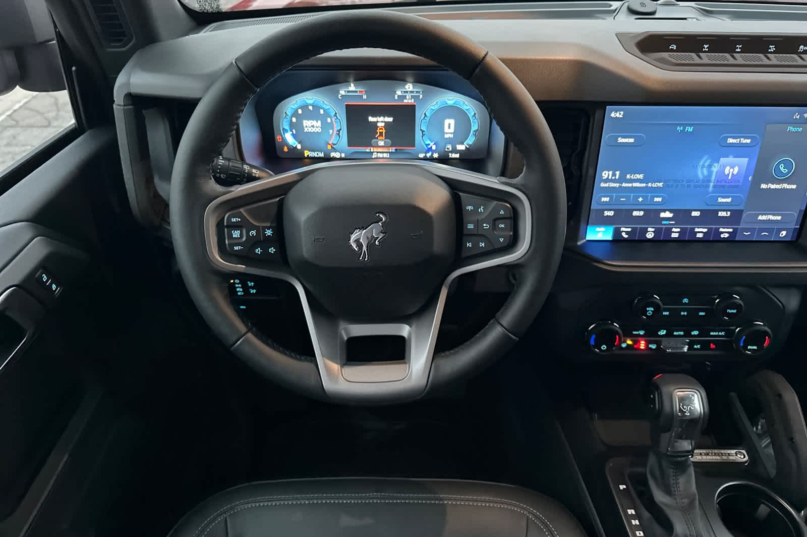 Thumbnail: 2025 Ford Bronco - 14