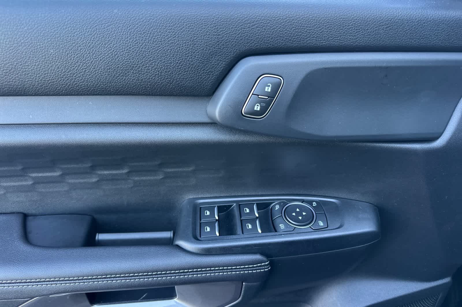 Thumbnail: 2025 Ford Ranger - 13