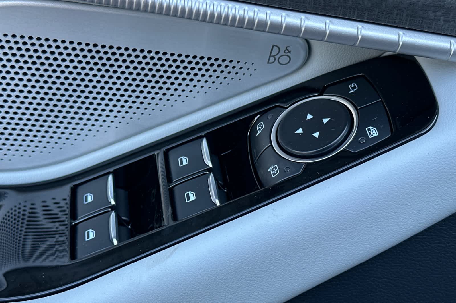 Thumbnail: 2025 Ford Explorer - 14