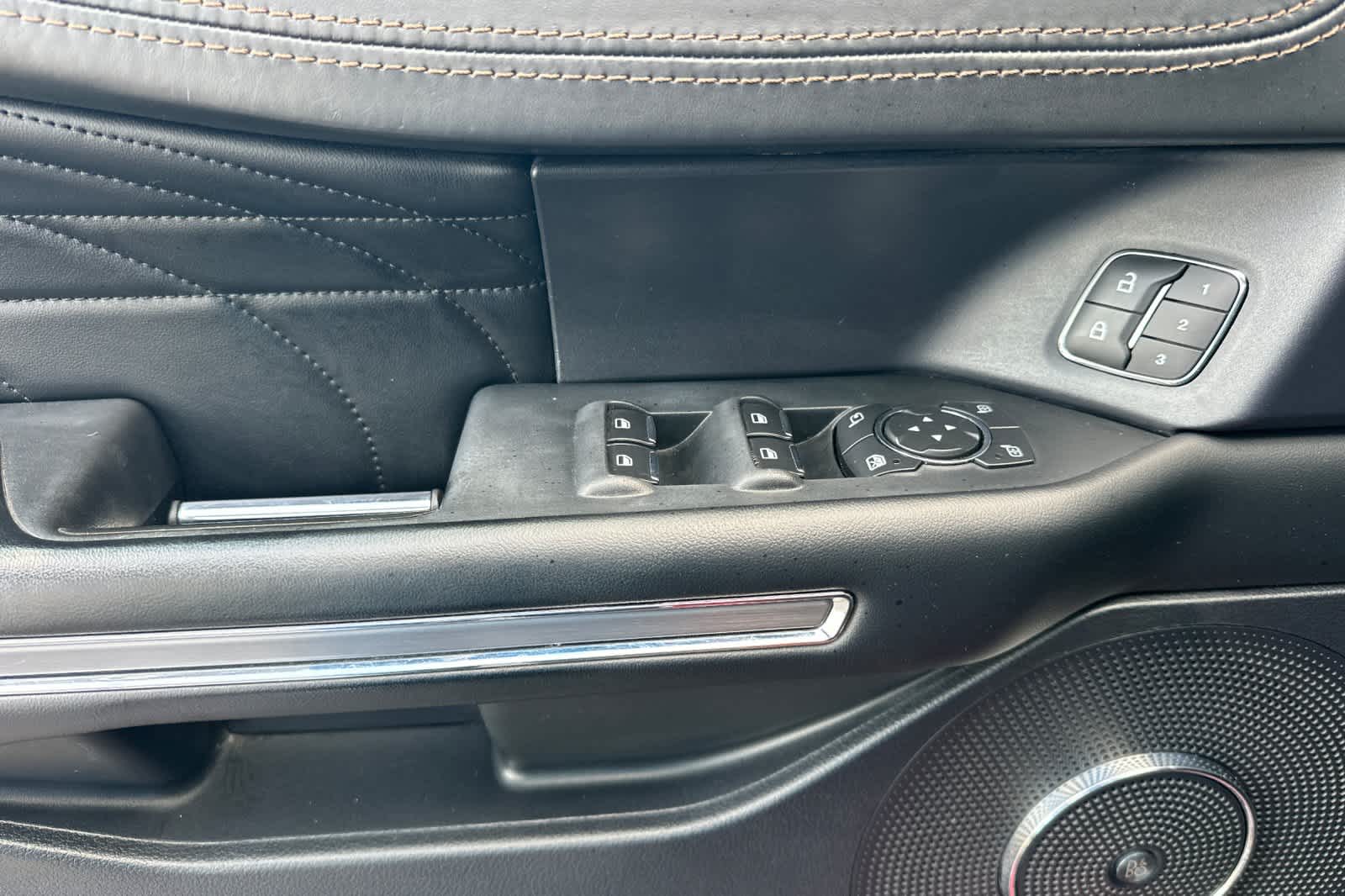 Thumbnail: 2020 Ford Expedition - 12