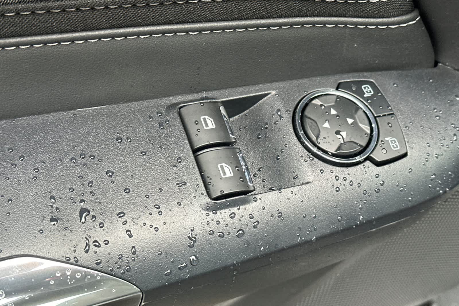 Thumbnail: 2025 Ford Mustang - 14