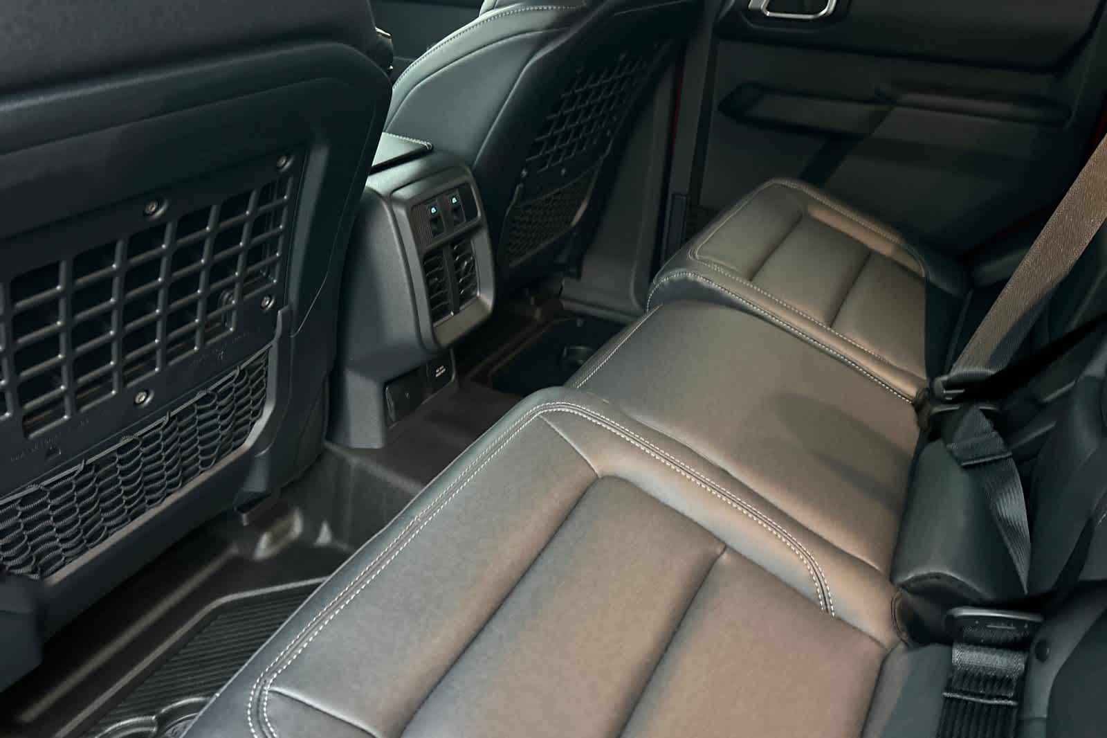 Thumbnail: 2025 Ford Bronco - 4