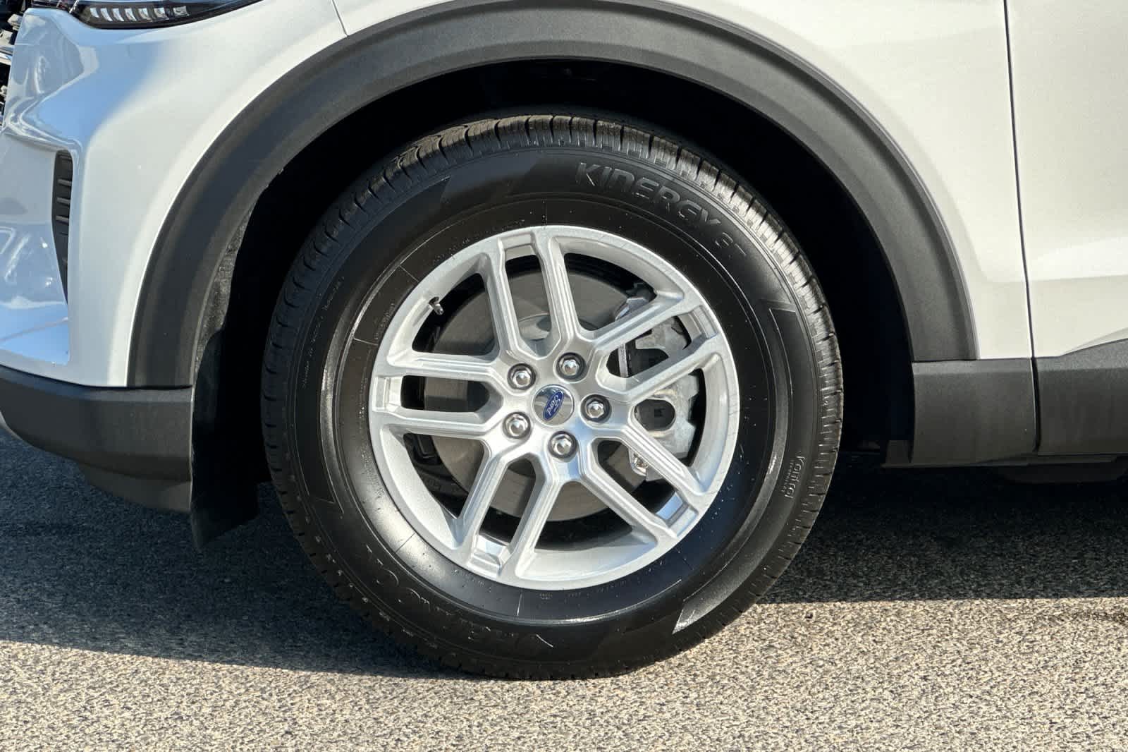 Thumbnail: 2026 Ford Explorer - 28