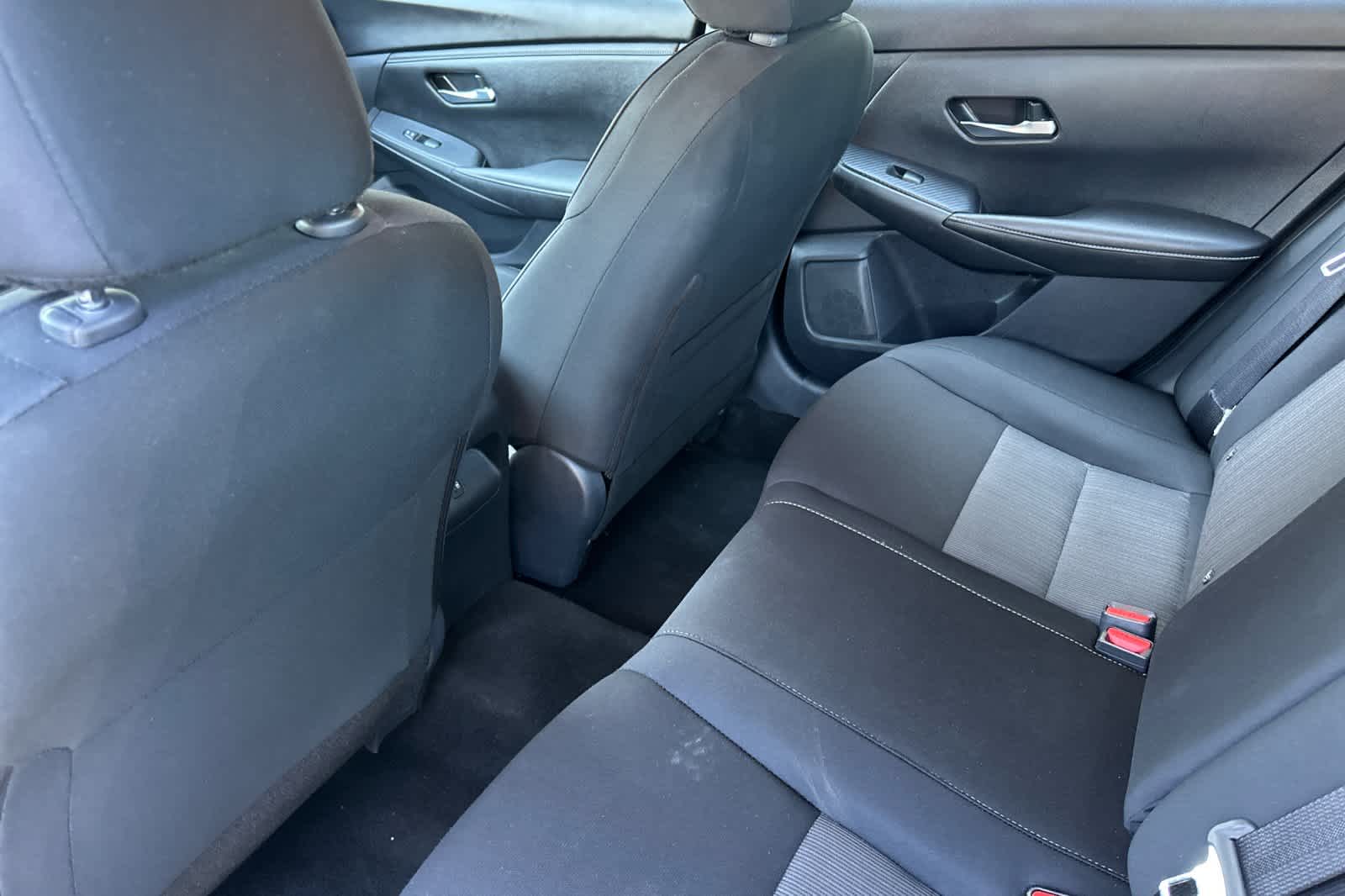 2024 Nissan Sentra SV photo 4