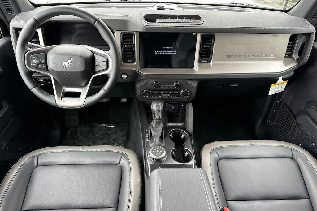 New 2025 Ford Bronco Outer Banks SUV