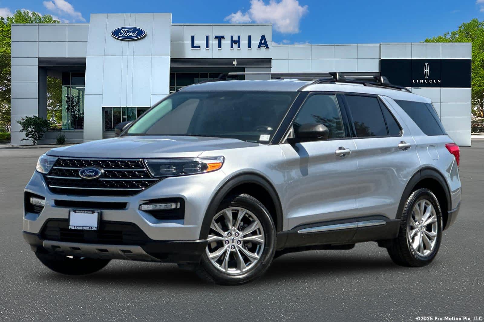 2022 Ford Explorer SUV 