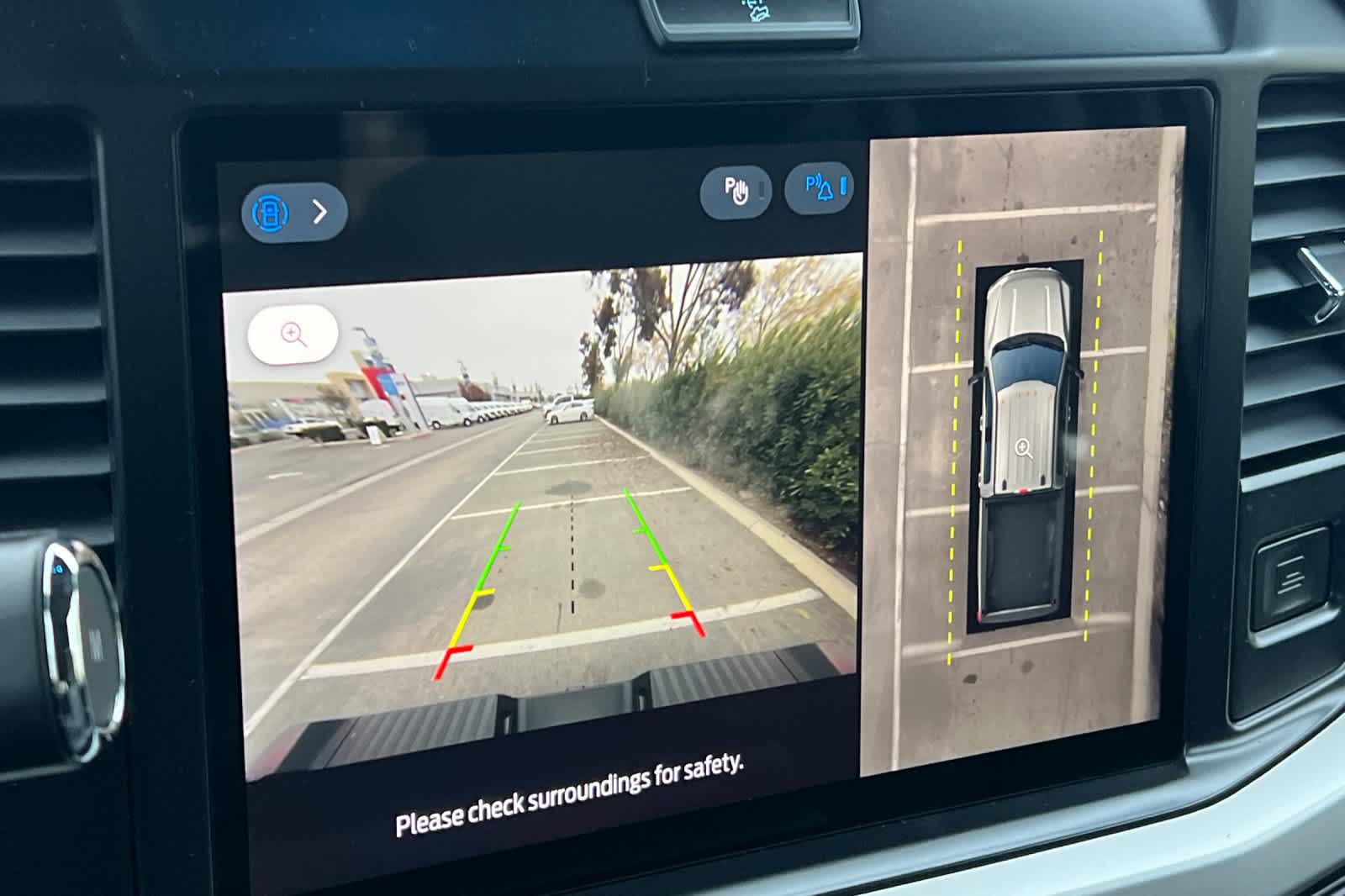 Thumbnail: 2026 Ford Econoline - 20