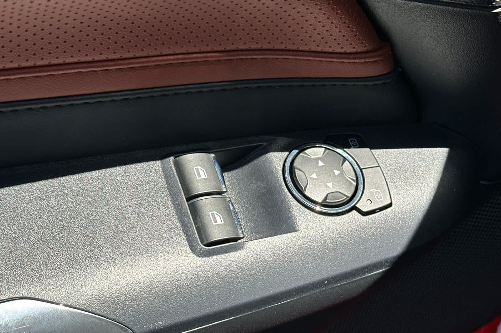 Thumbnail: 2025 Ford Mustang - 14