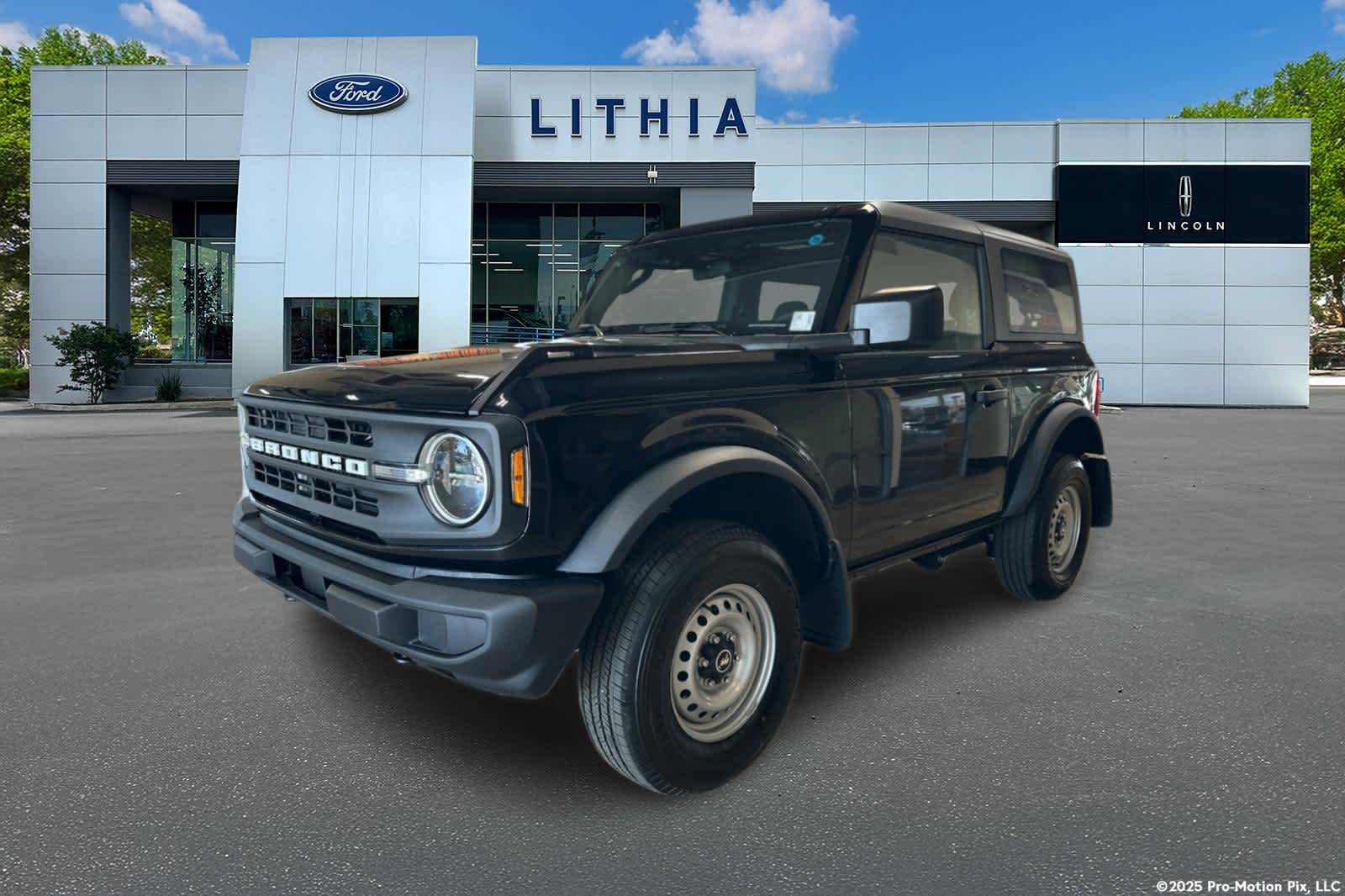 2026 Ford Bronco 2-Door Base