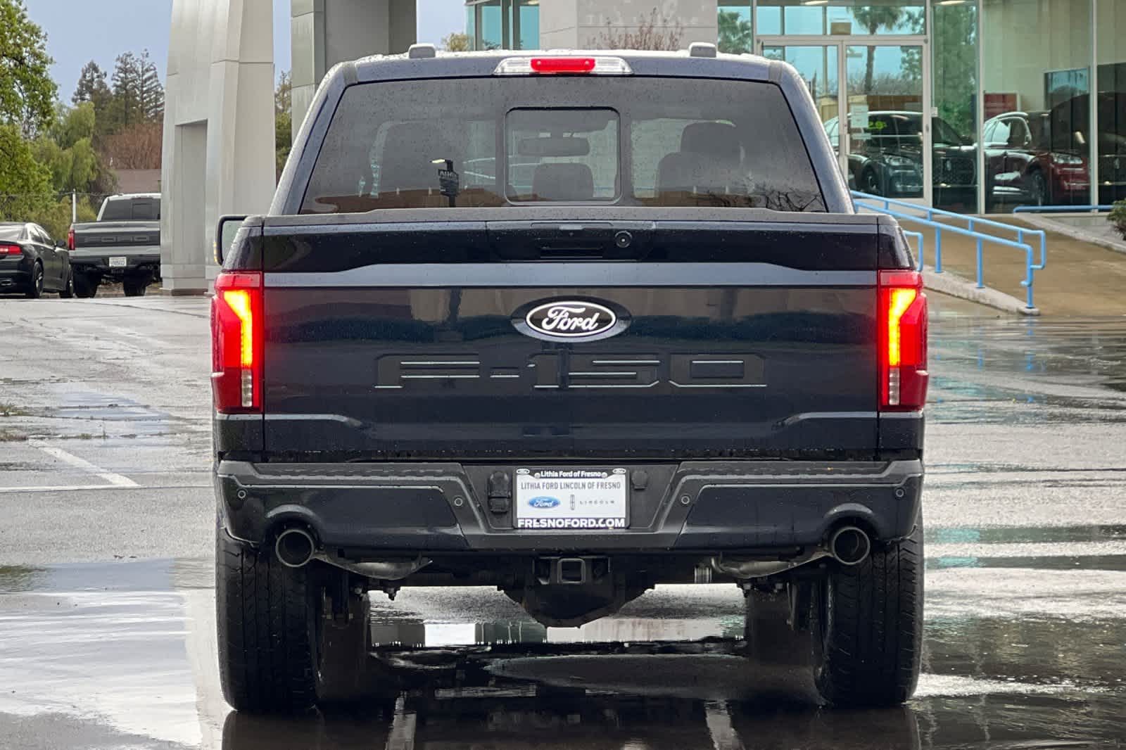 2025 Ford F-150 Lariat 8