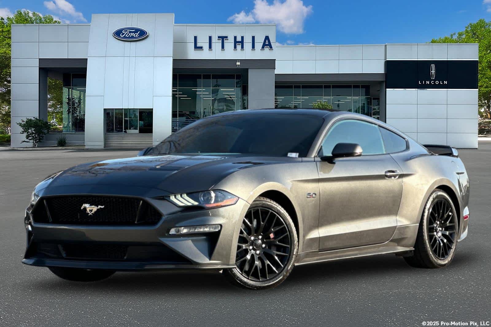 2020 Ford Mustang Coupe 