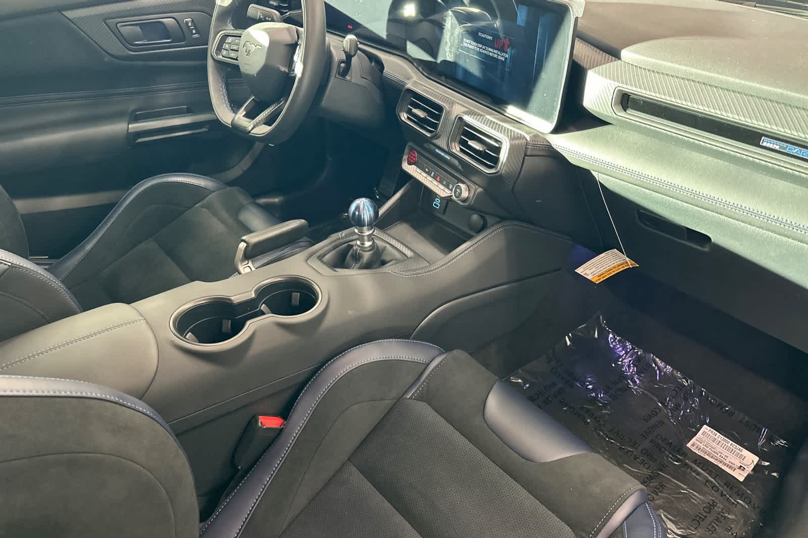 Thumbnail: 2025 Ford Mustang - 16