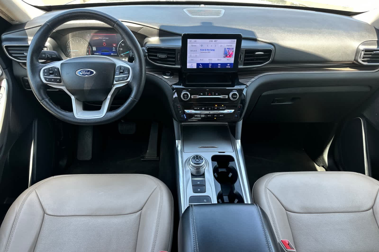 2023 Ford Explorer Limited photo 2