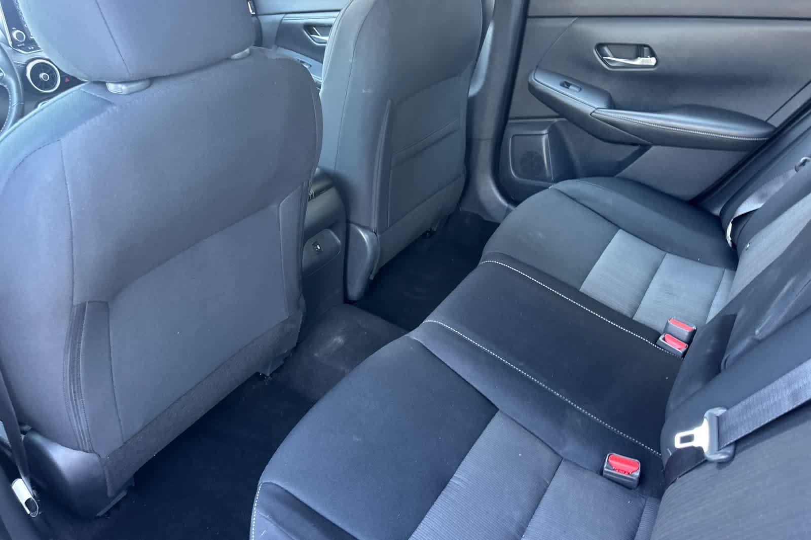 2020 Nissan Sentra SV photo 3