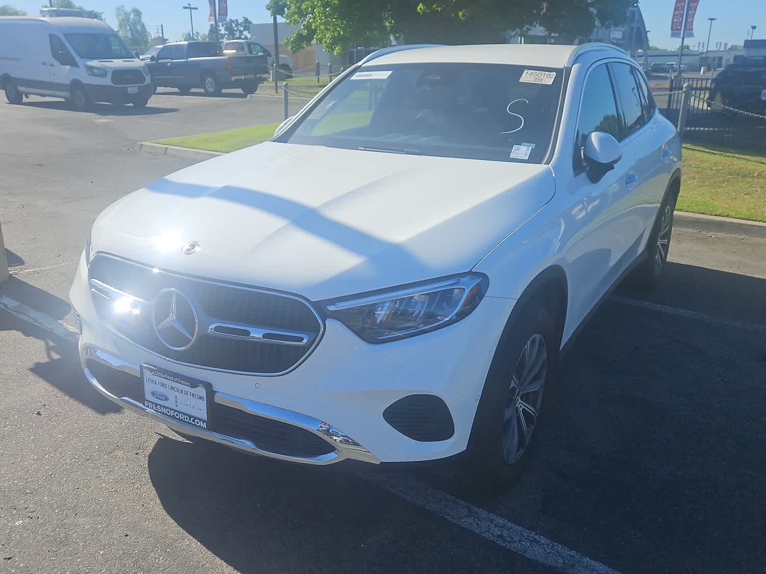2024 Mercedes-Benz GLC's photo