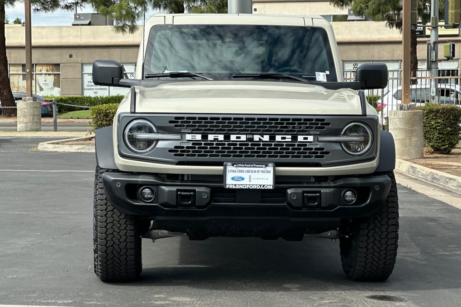Thumbnail: 2026 Ford Bronco - 11