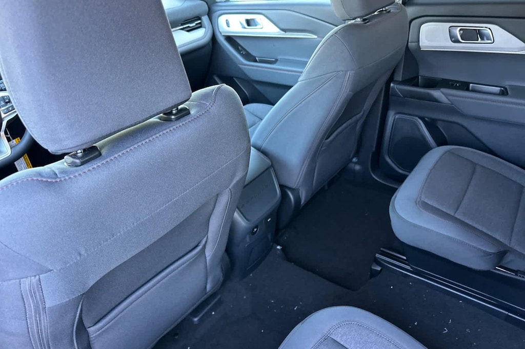 New 2025 Ford Explorer Active SUV